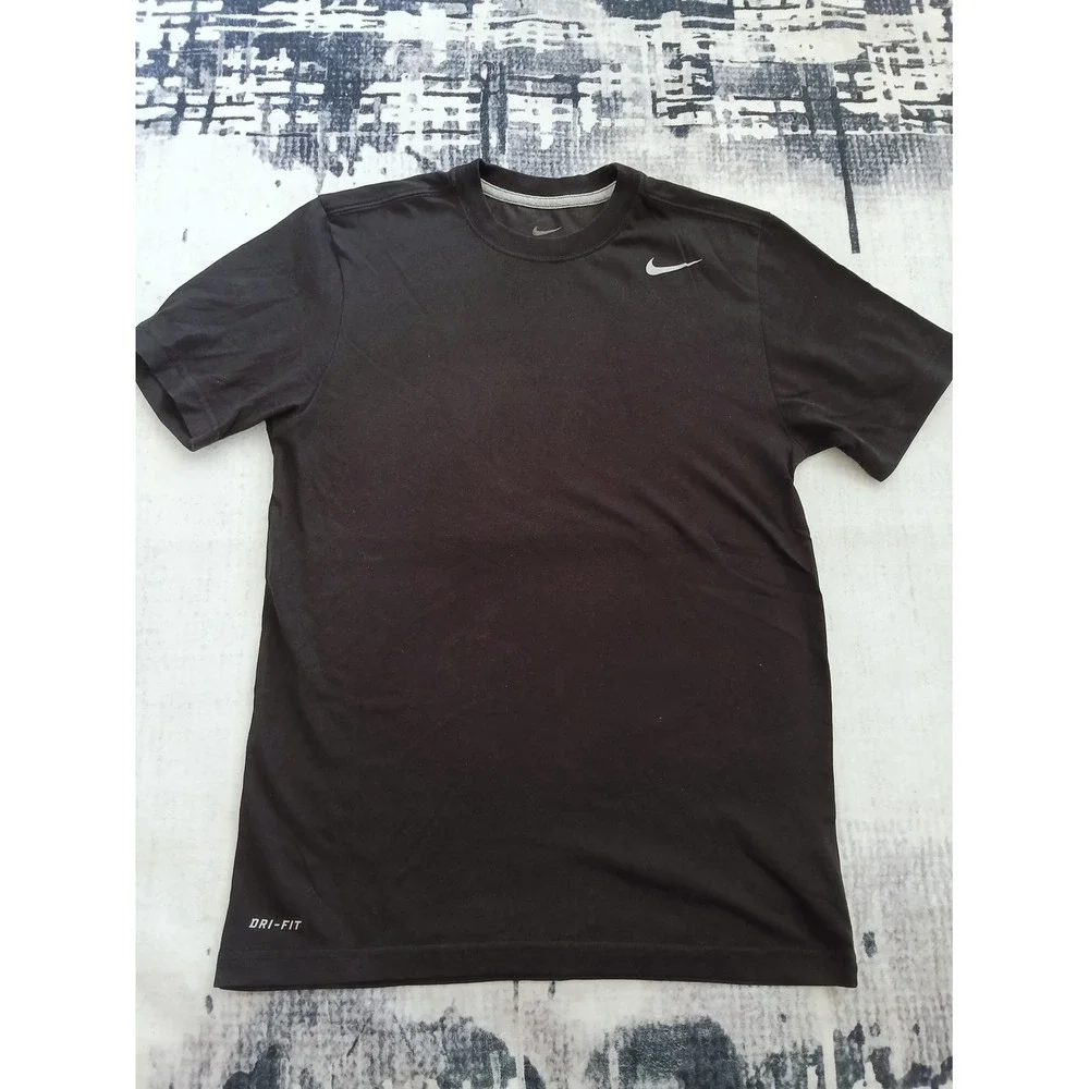 Nike Dri-FIT T-Shirt Mens‎ Small Black Excellent Short Sleeve Athletic Tee